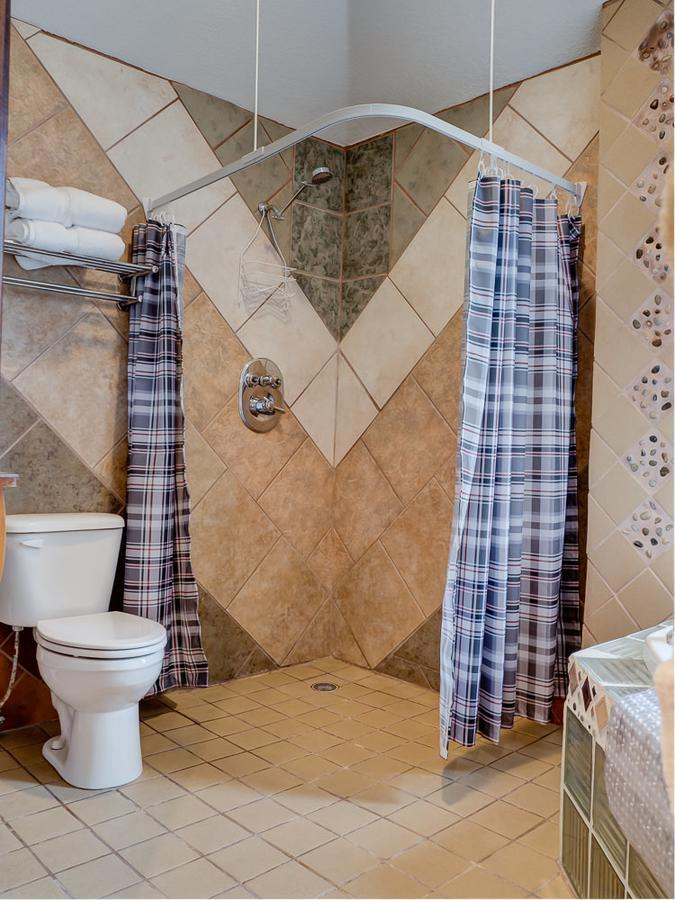 Fall River Suites ホットスプリングス エクステリア 写真